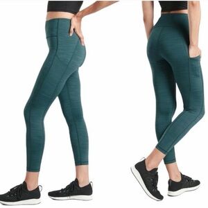 Athleta Ultimate Stash Pocket 7/8 Leggings Size Small